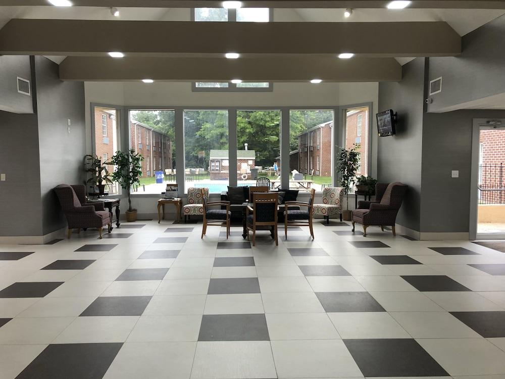 Quality Inn Dublin I-81 Экстерьер фото