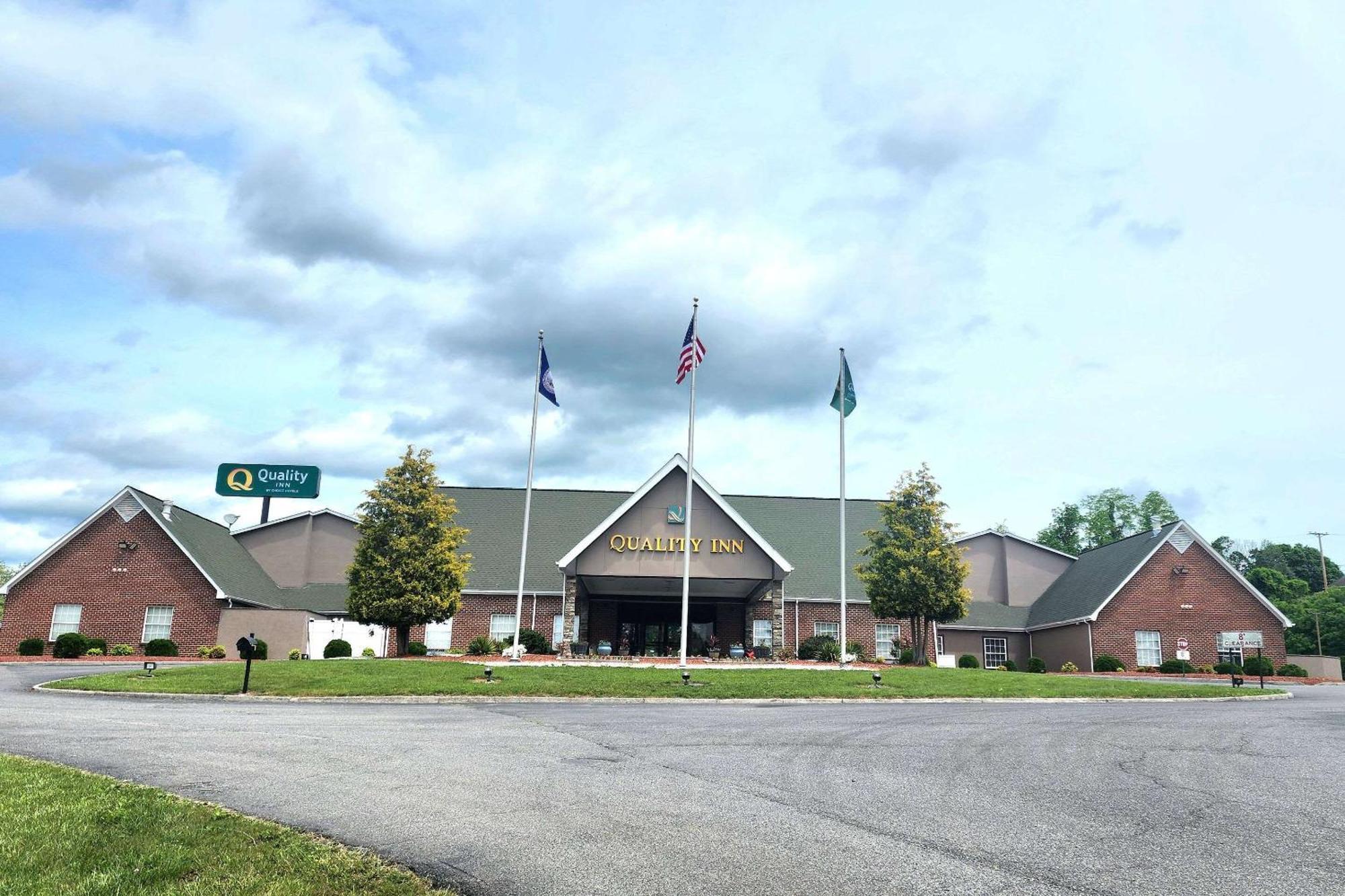 Quality Inn Dublin I-81 Экстерьер фото