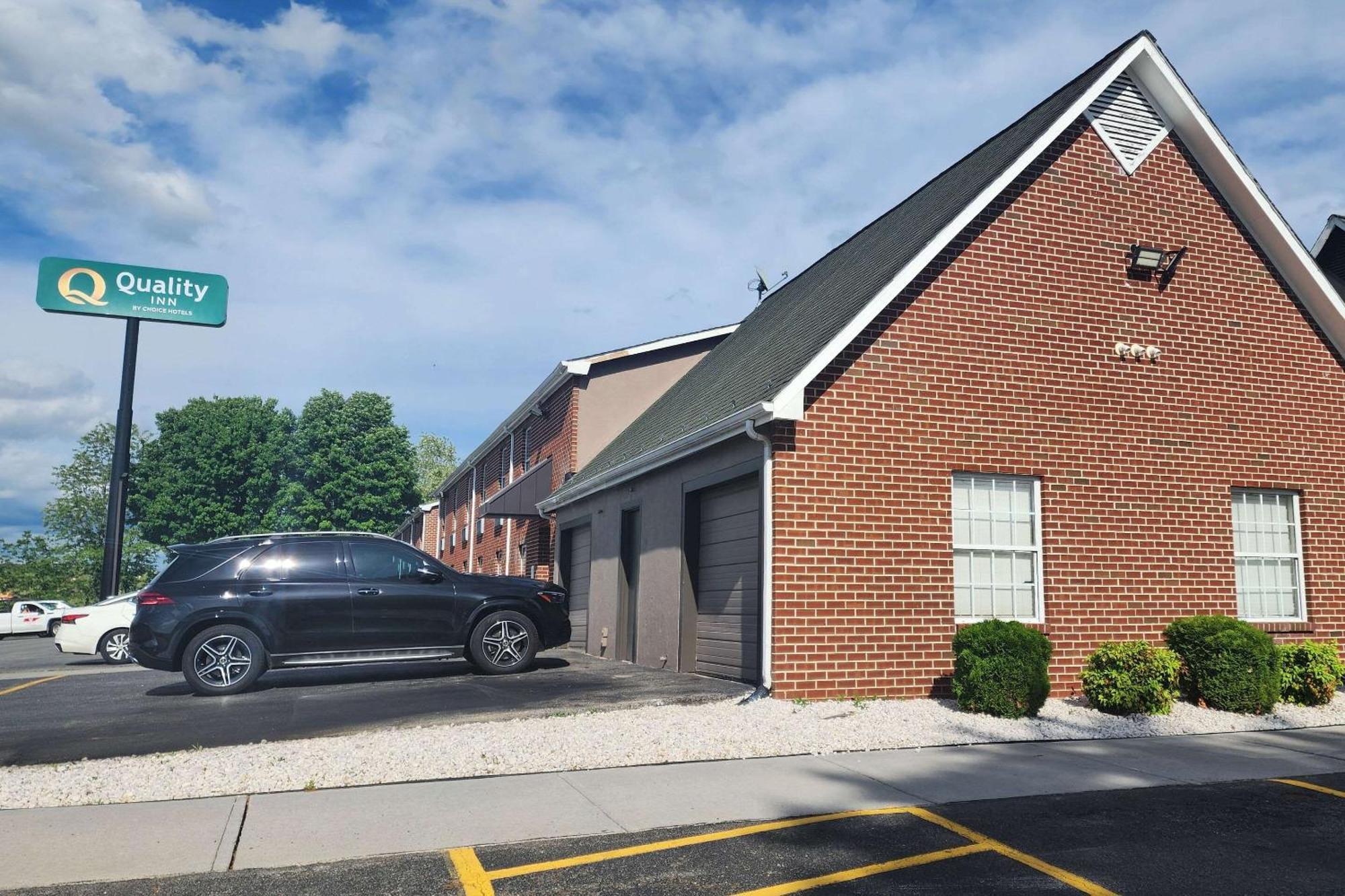 Quality Inn Dublin I-81 Экстерьер фото