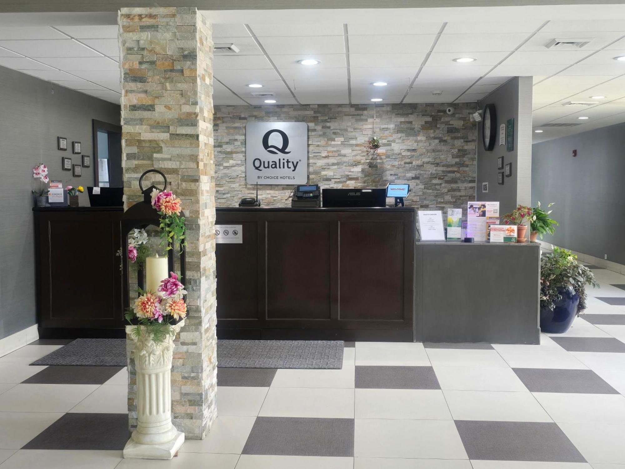 Quality Inn Dublin I-81 Экстерьер фото